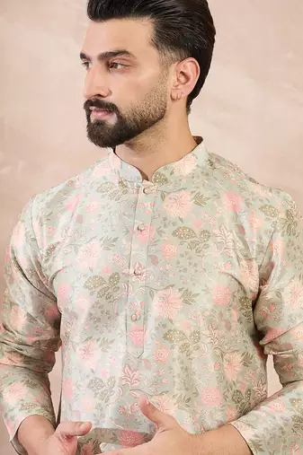 Men green silk blend floral printed straight kurta