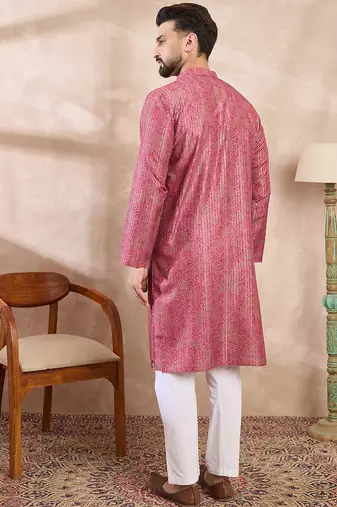 Men pink silk blend floral printed straight kurta