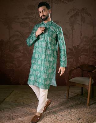 Men teal silk blend floral printed straight kurta 3