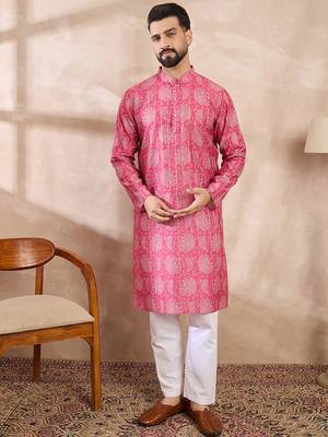 Men pink silk blend floral printed straight kurta 2