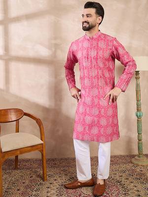 Men pink silk blend floral printed straight kurta 3