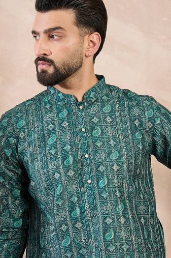 Men green silk blend ethnic motifs printed straight kurta