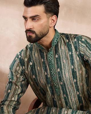 Men green silk blend abstract printed straight kurta 1