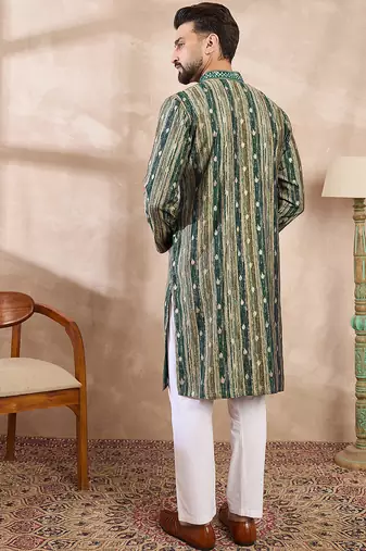 Men green silk blend abstract printed straight kurta