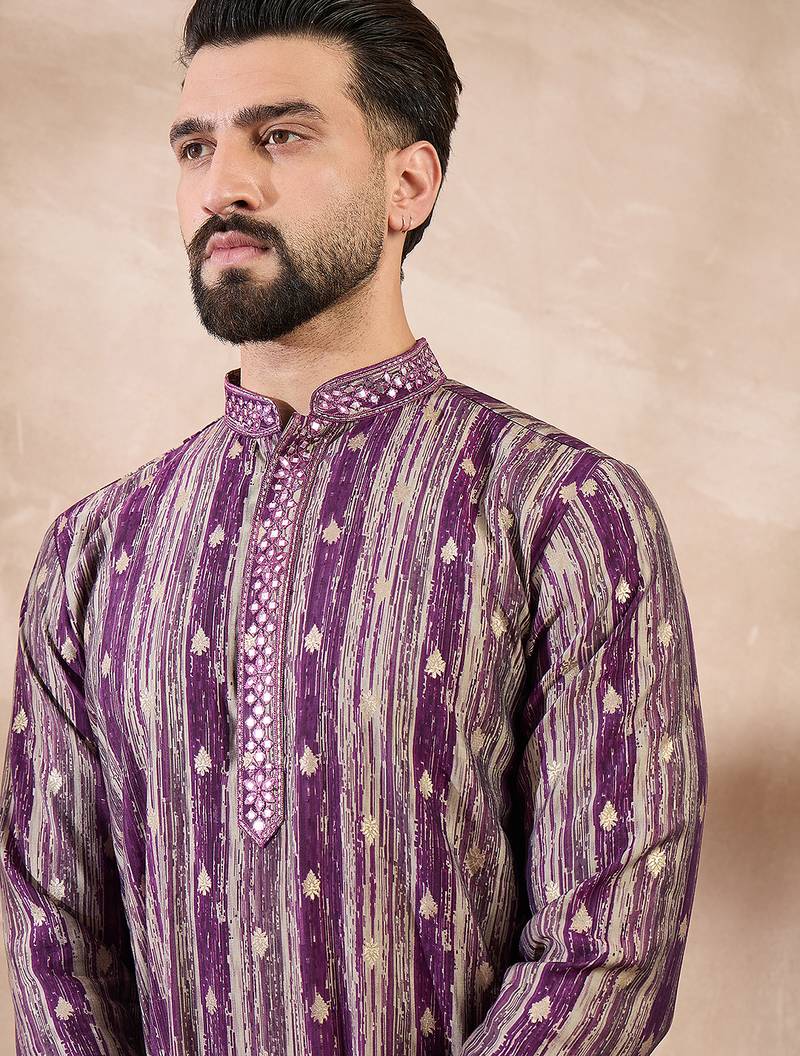 Men purple silk blend abstract printed straight kurta