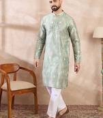 Men green silk blend floral printed straight kurta