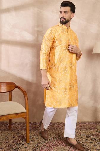 Men yellow silk blend ethnic motifs printed straight kurta
