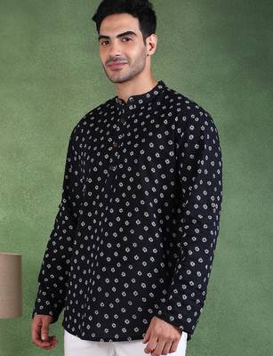 Men black cotton bandhani printed straight short kurta 3