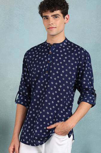 Men blue cotton bandhani printed straight short kurta
