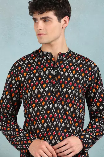 Men black cotton ikat printed straight short kurta