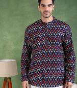 Men blue cotton geometric printed straight short kurta