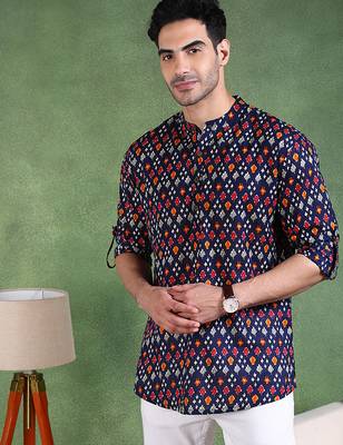 Men blue cotton geometric printed straight short kurta 2