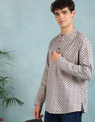 Men beige cotton geometric printed straight short kurta 3