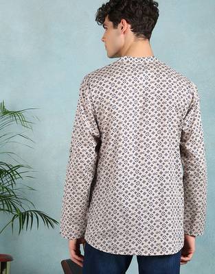 Men beige cotton geometric printed straight short kurta 4