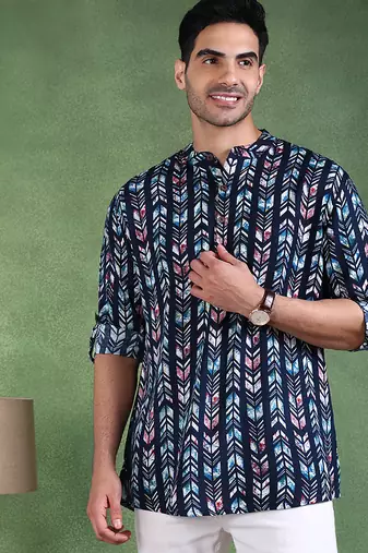 Men blue viscose rayon chevron printed straight short kurta