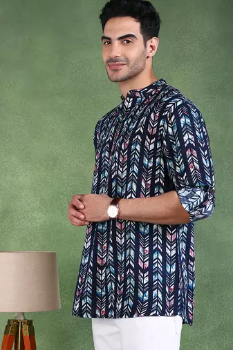 Men blue viscose rayon chevron printed straight short kurta