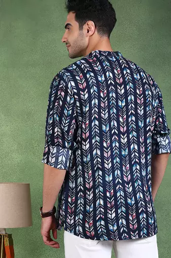 Men blue viscose rayon chevron printed straight short kurta