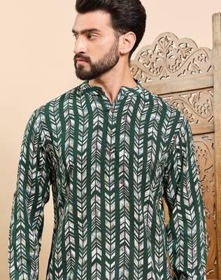 Mens green viscose rayon chevron printed ethnic straight short kurta 1