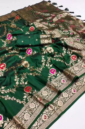 Green Color  Zari & Meenakari Weawing Border Work  Banarasi Silk Saree 