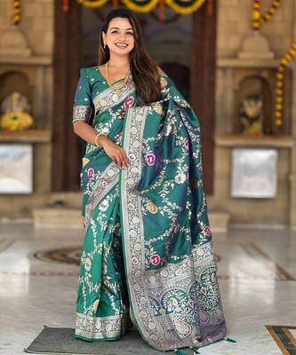 Emerald Color  Zari & Meenakari Weawing Border Work  Banarasi Silk Saree  2