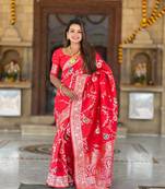 Red Color  Zari & Meenakari Weawing Border Work  Banarasi Silk Saree 