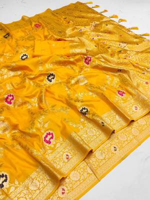 Yellow Color  Zari & Meenakari Weawing Border Work  Banarasi Silk Saree  3