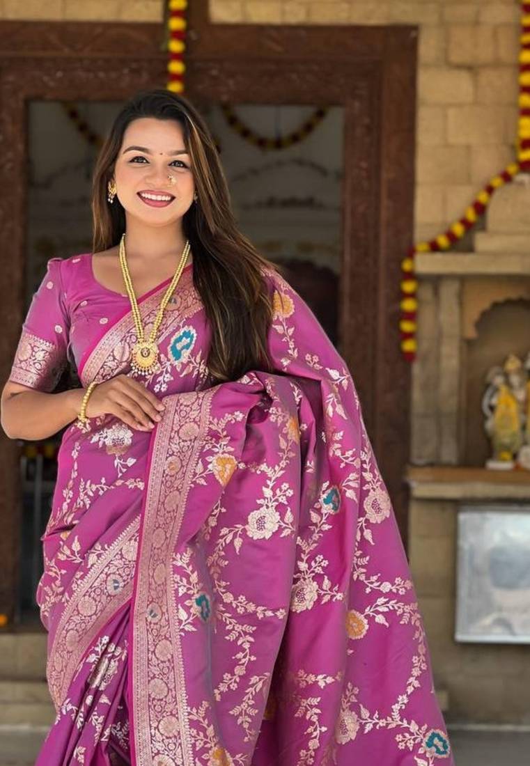 Plum Color  Zari & Meenakari Weawing Border Work  Banarasi Silk Saree 