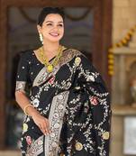Black Color  Zari & Meenakari Weawing Border Work  Banarasi Silk Saree 