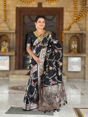 Black Color  Zari & Meenakari Weawing Border Work  Banarasi Silk Saree  2
