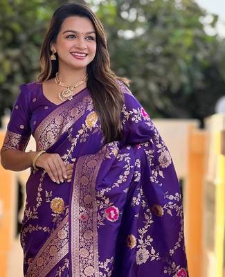 Violet Color  Zari & Meenakari Weawing Border Work  Banarasi Silk Saree  1