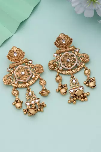 White color matte gold earrings