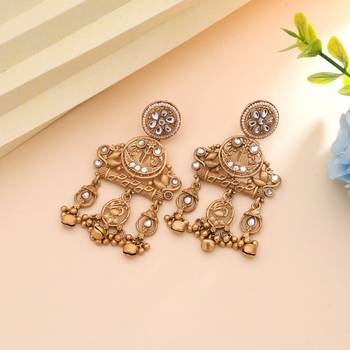 White color matte gold earrings 2