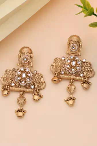 White color matte gold earrings