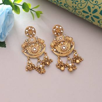 White color matte gold earrings 2