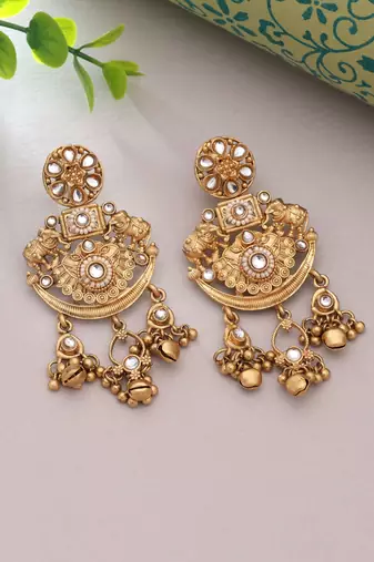 White color matte gold earrings