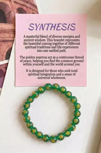 Green color om mani stone bracelet