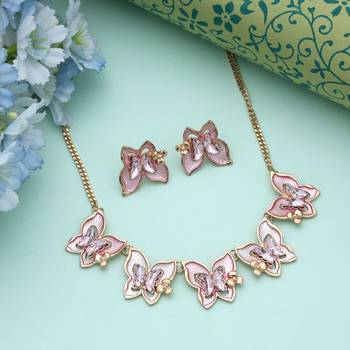 Pink color butterfly design anti tarnish necklace set stylish fashion 1