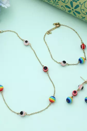 Multi color anti tarnish necklace set vibrant fashion