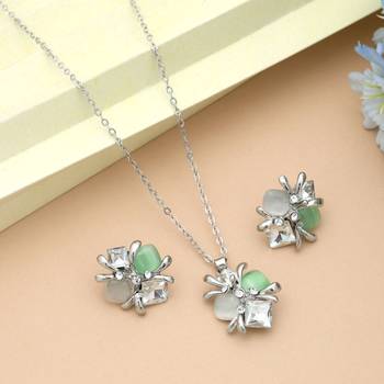 Pista green color anti tarnish necklace set ethnic style 1