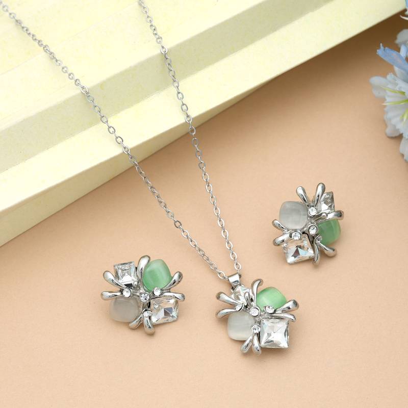 Pista green color anti tarnish necklace set ethnic style