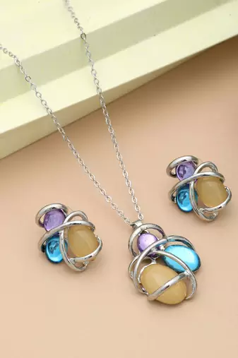 Light yellow color anti tarnish necklace set elegant jewelry