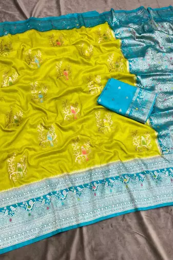 Parrot Green Color Jari Jaqurad Weaving With Hand Chap Daying Georgette Saree