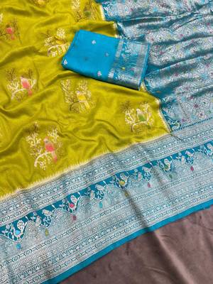 Parrot Green Color Jari Jaqurad Weaving With Hand Chap Daying Georgette Saree 3
