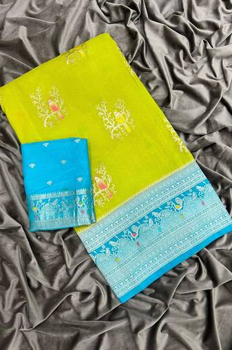 Parrot Green Color Jari Jaqurad Weaving With Hand Chap Daying Georgette Saree