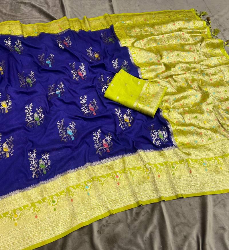 Violet Color Jari Jaqurad Weaving With Hand Chap Daying Georgette Saree