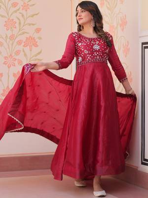 Dazzling Maroon Bead Embroidery Crushed Reception Wear Gown With Dupatta 4