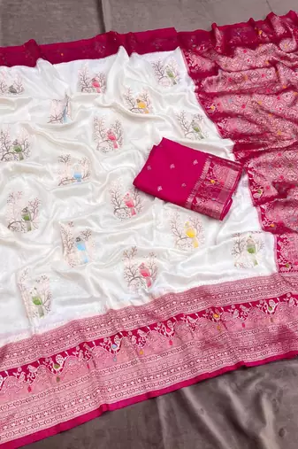 White Color Jari Jaqurad Weaving With Hand Chap Daying Georgette Saree