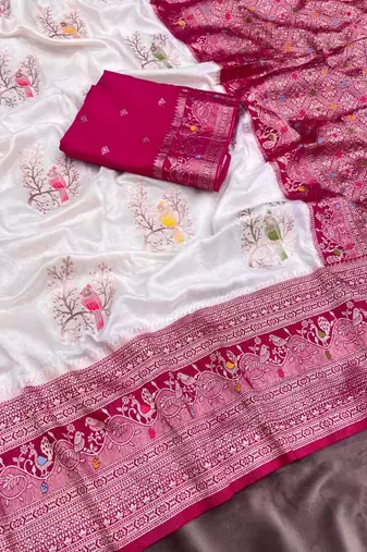 White Color Jari Jaqurad Weaving With Hand Chap Daying Georgette Saree