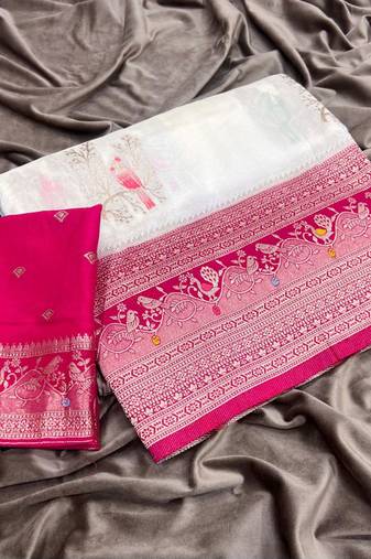 White Color Jari Jaqurad Weaving With Hand Chap Daying Georgette Saree