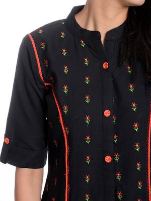 Black Hand Embroidered Roll Up Sleeves Pure Cotton Kurta 3